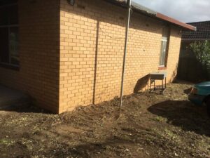 Rubbish cleared outside unit